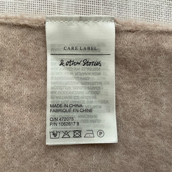 & Other Stories Alpaca Blend Knitted Beige Sweater Crew Neck Top Size M NEW - Picture 9 of 16